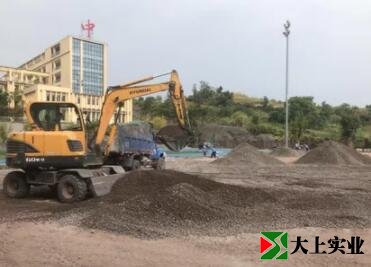 運動(dòng)場(chǎng)場(chǎng)地硬化處理